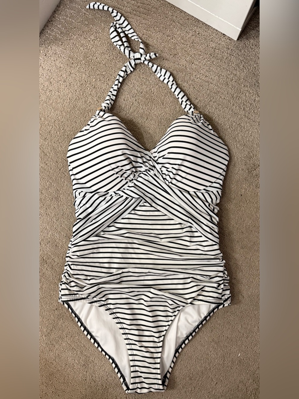 Victorias Secret Unforgettable 1PC Bathing Suit SZ 36C/ Med